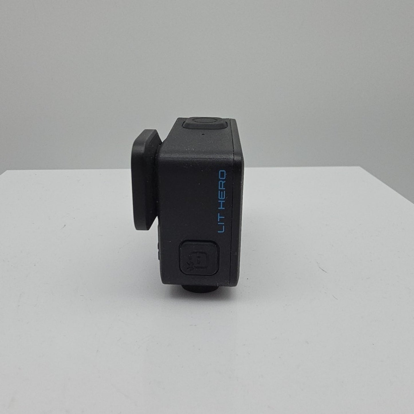 GoPro - HERO LIT Action Camera - Black CHDHF-132-AT