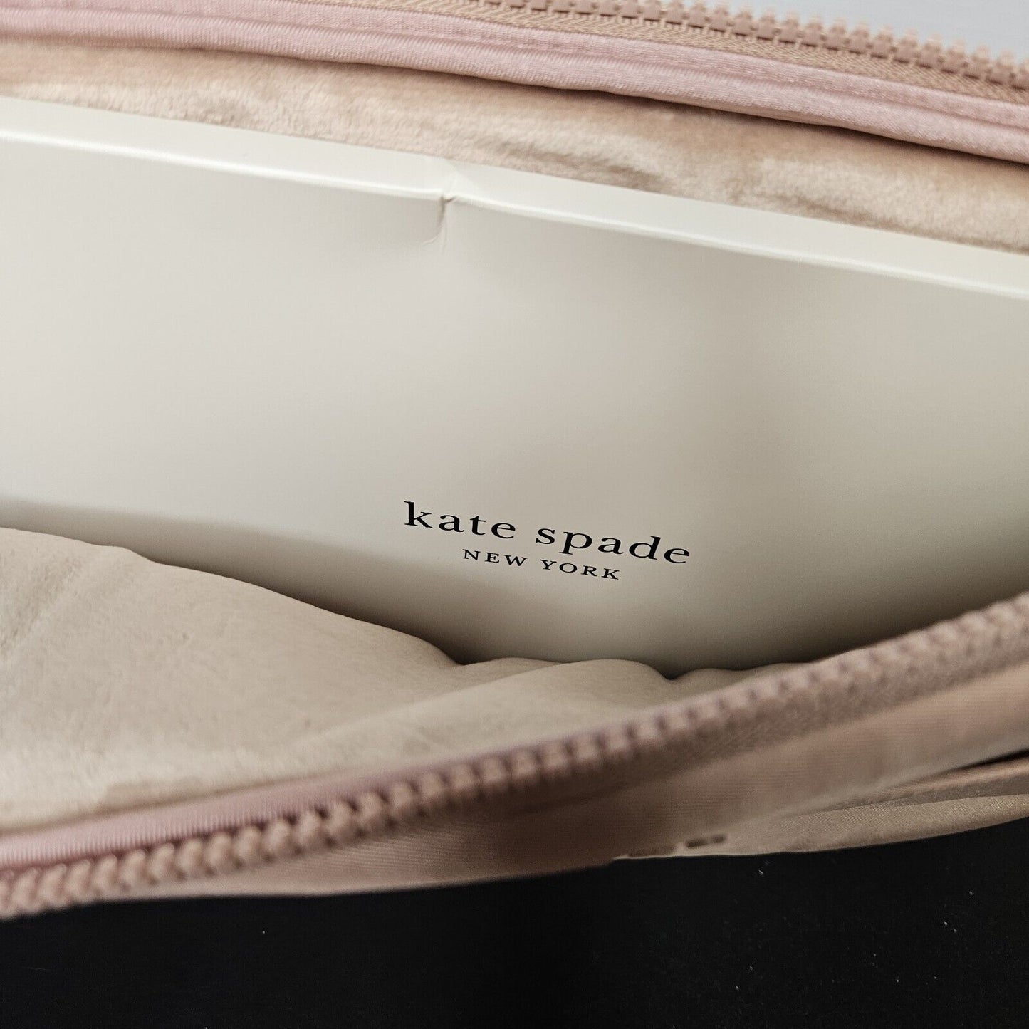 Kate Spade New York -Puffer Universal - Laptop Sleeve for 13”/14”