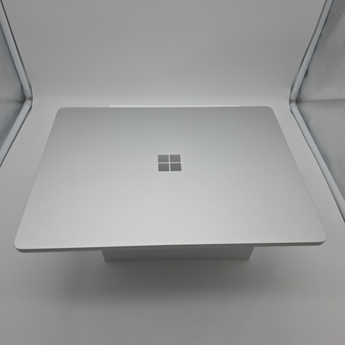 Microsoft Surface Laptop 7 – 15" Touch – Snapdragon X Elite – 16GB RAM-512GB L85
