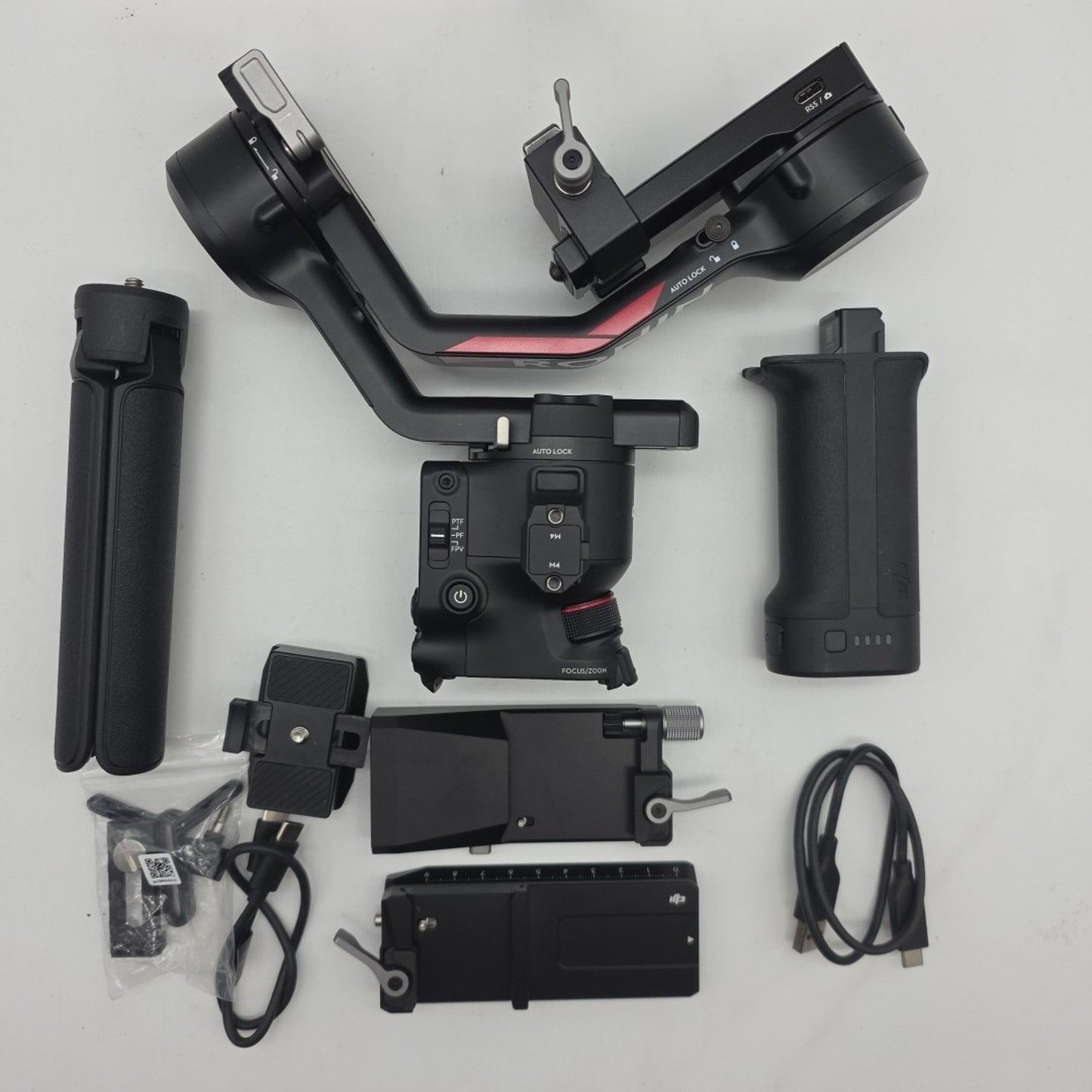 DJI RS 4 3-Axis Gimbal Stabilizer for Cameras RS4
