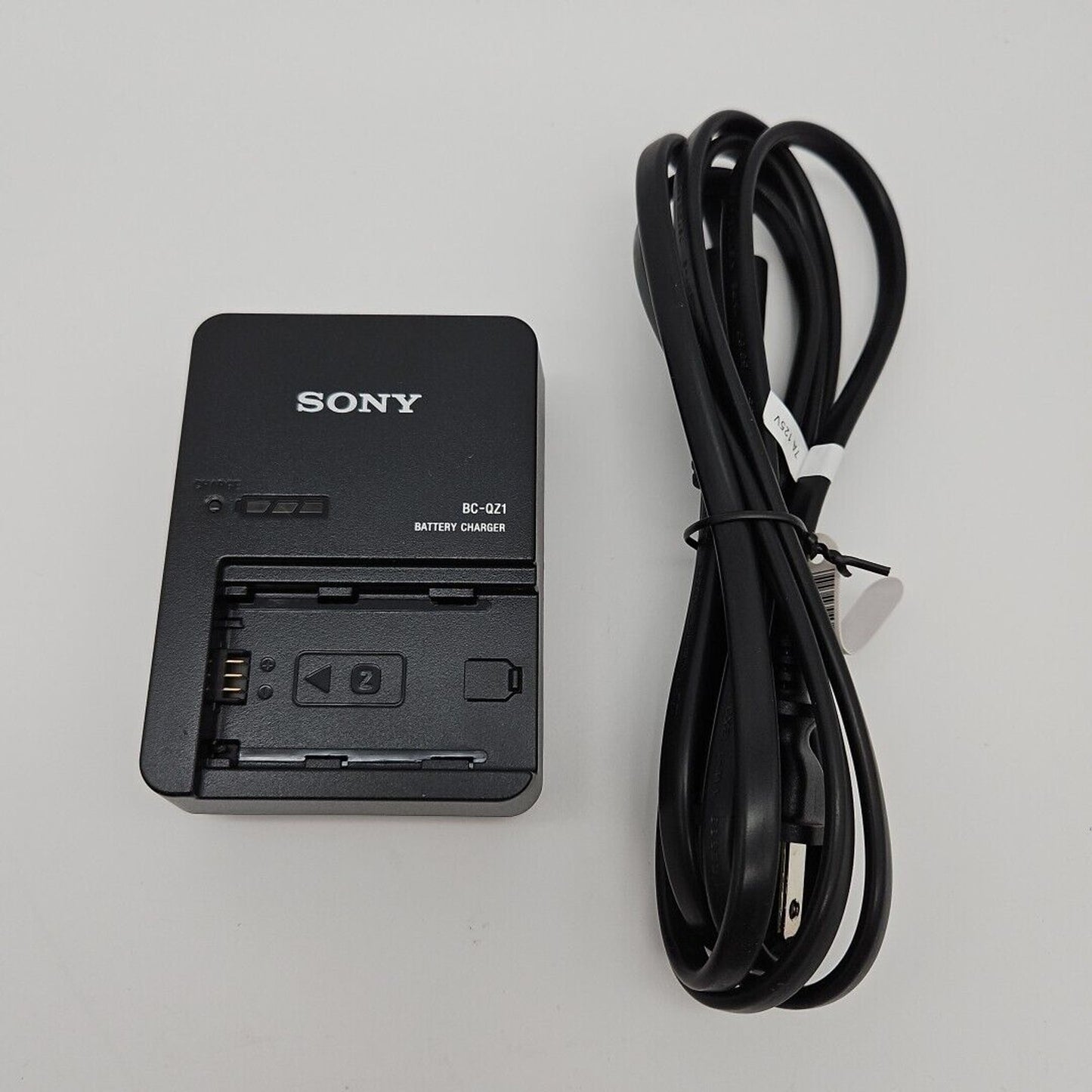 SONY BC-QZ1 Z Series Infolithium Battery Charger for Sony NP-FZ100 N