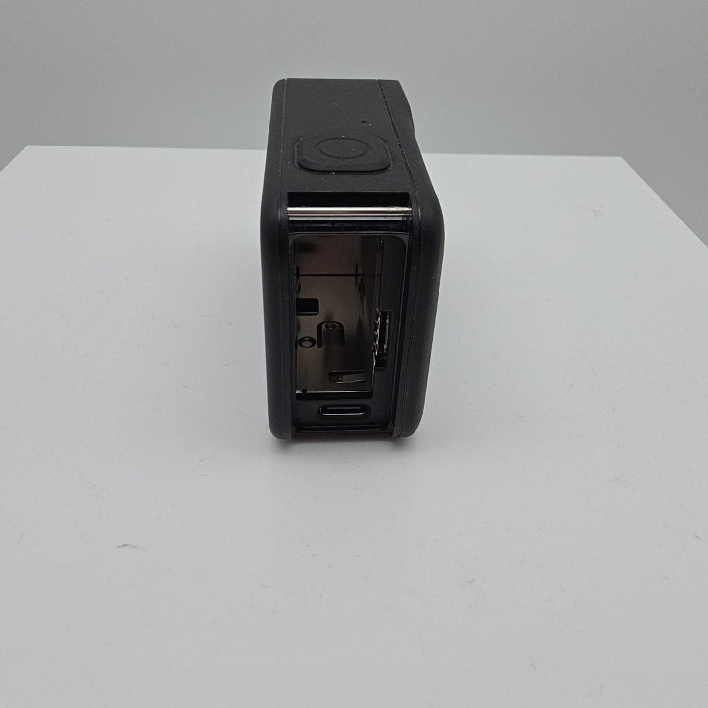 GoPro HERO13 Black 5.3K Action Camera DEFECT Crack Screen F