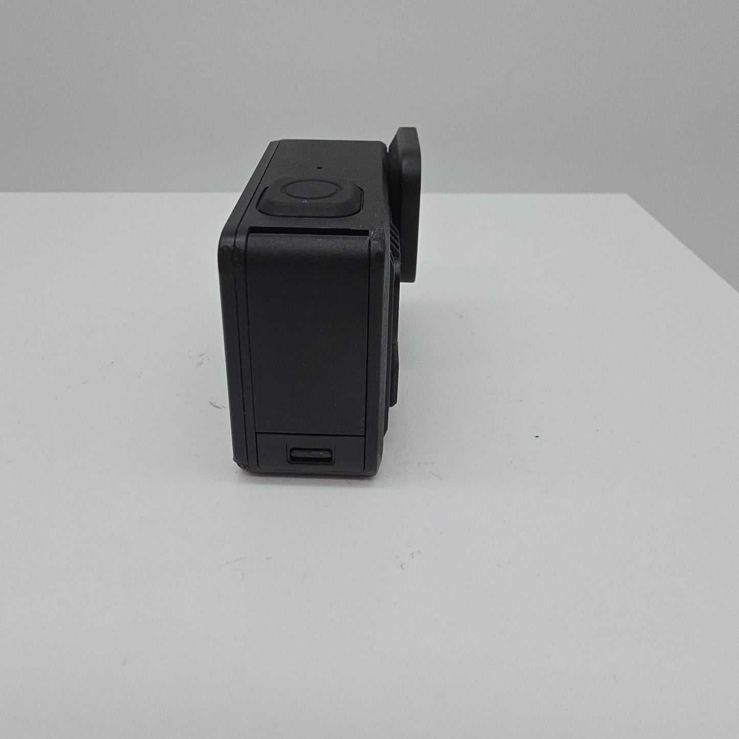 GoPro LIT Hero 12MP 4K Action Camera AMLF1- MISSING MOUNT