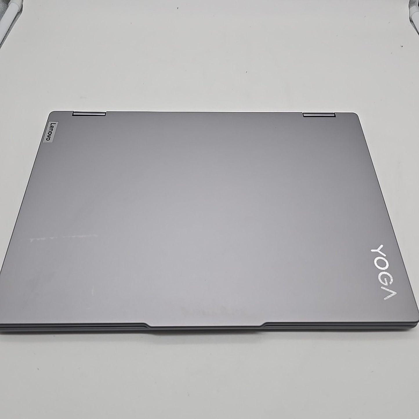 Lenovo Yoga 7 16Arp8 16" Touch Laptop AMD Ryzen 5 7535U 8GB RAM 512GB SSD L19