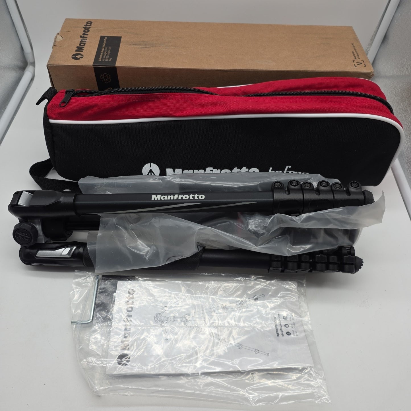 Manfrotto Befree 3Way Live Advanced Aluminum Tripod w/ Fluid Head