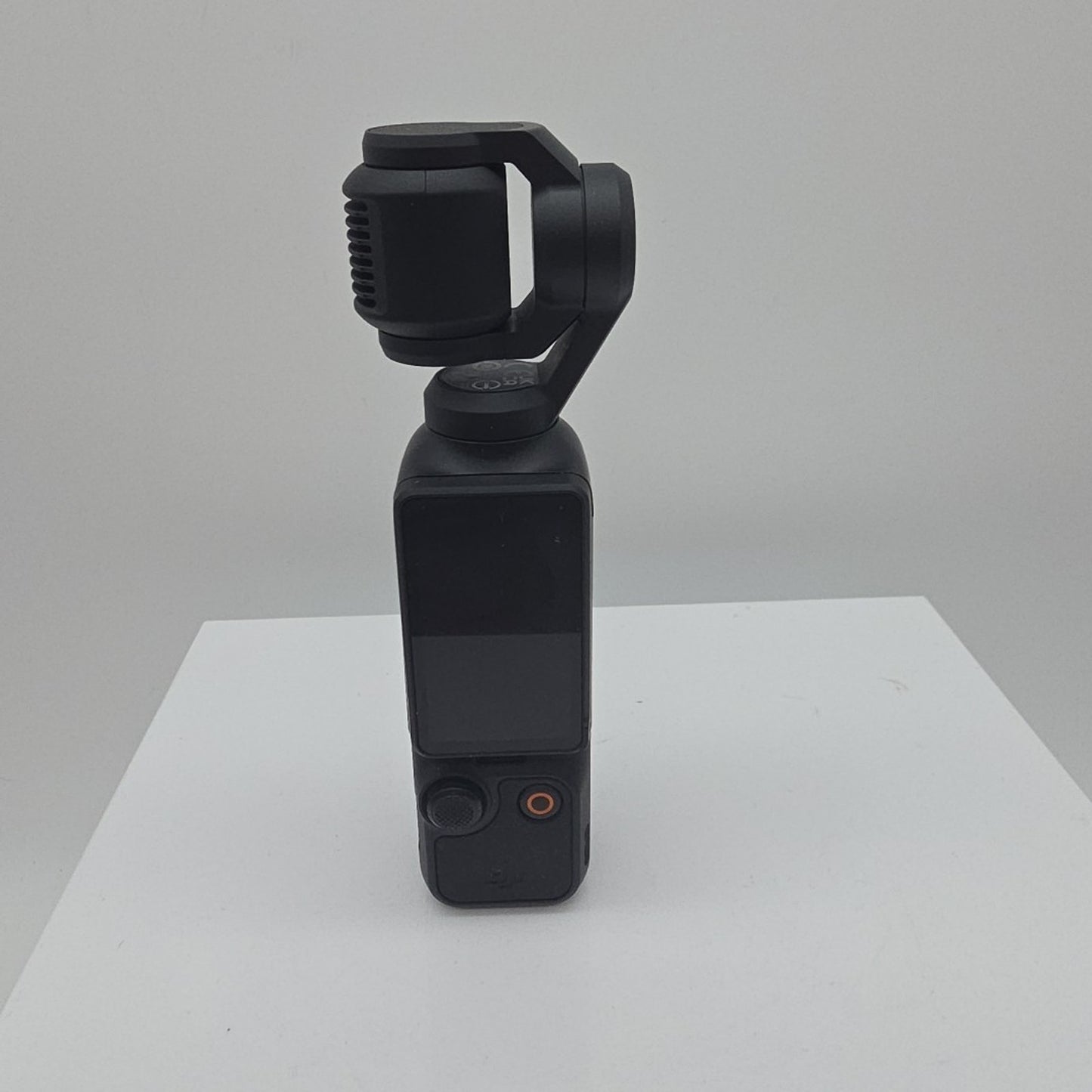 DJI Osmo Pocket 3 4K Handheld Camera with Rotatable Touchscreen VERTICAL SCREEN