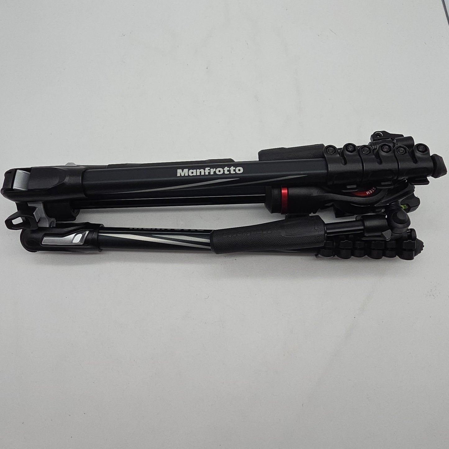 Manfrotto Befree 3Way Live Advanced Aluminum Tripod w/ Fluid Head