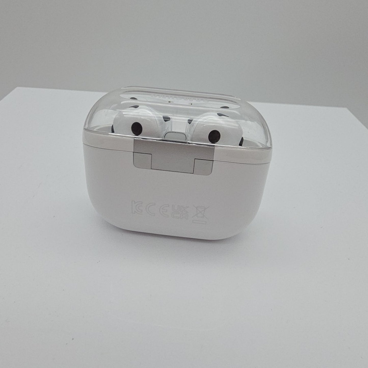 Samsung Galaxy Buds3 Pro SM-R630 Wireless Earbud Headphones - White CRACK