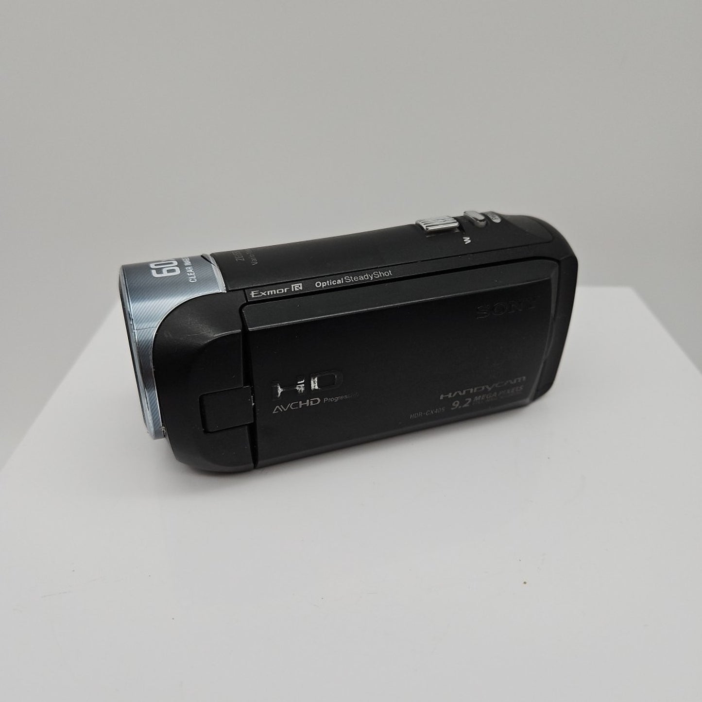 Sony HDR-CX405 Handycam HD 1080p Camcorder With Exmor R CMOS Sensor CRACK