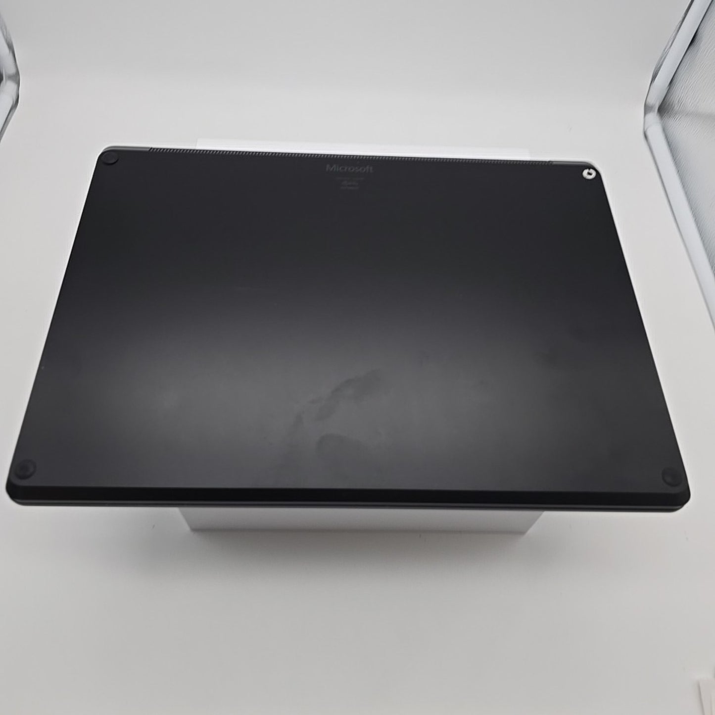 Microsoft Surface Laptop 3 13.5” Touchscreen, i7, 16GB RAM, 512GB - L38