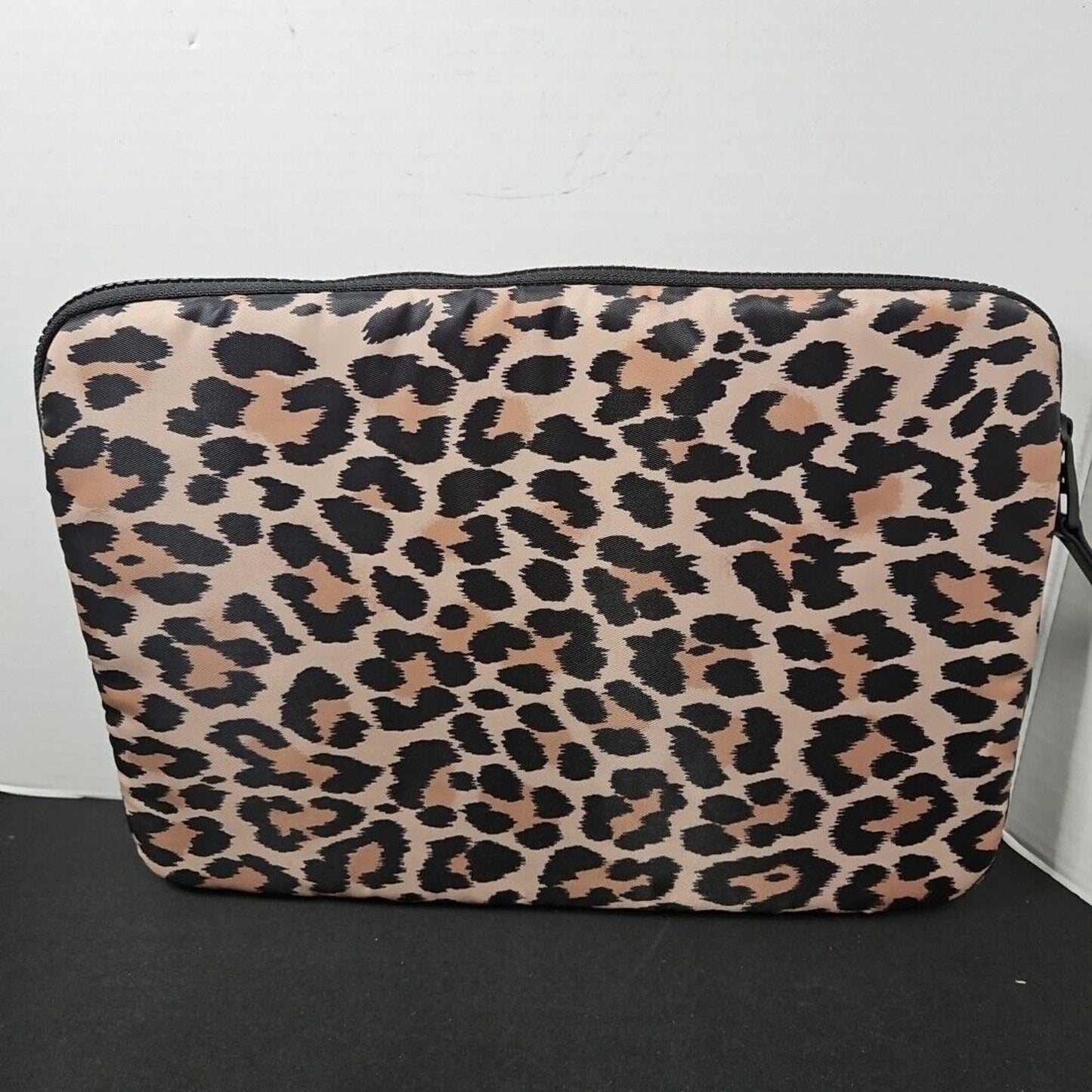 Kate Spade New York -Puffer Universal - Laptop Sleeve for 13”/14” Leopard Print