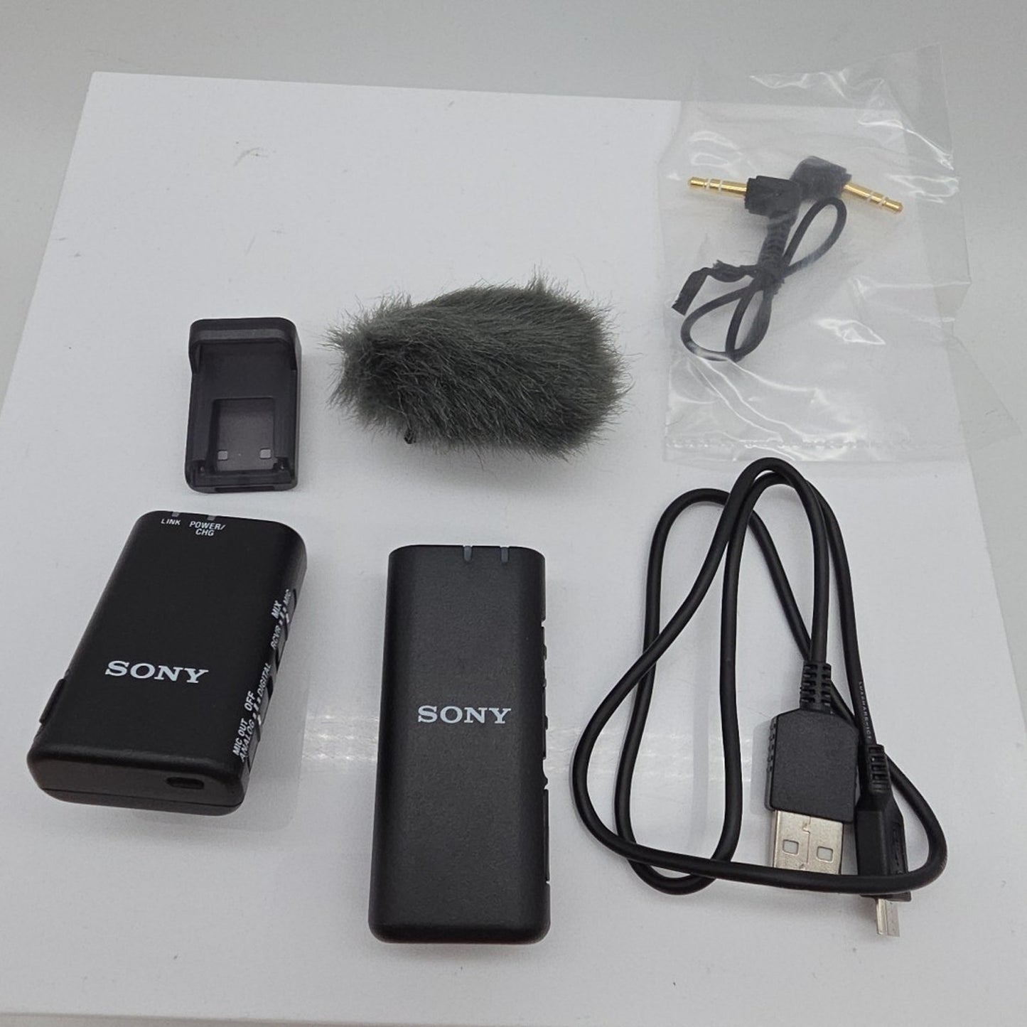 Sony ECM-W2BT Digital Bluetooth Wireless Microphone System for Cameras