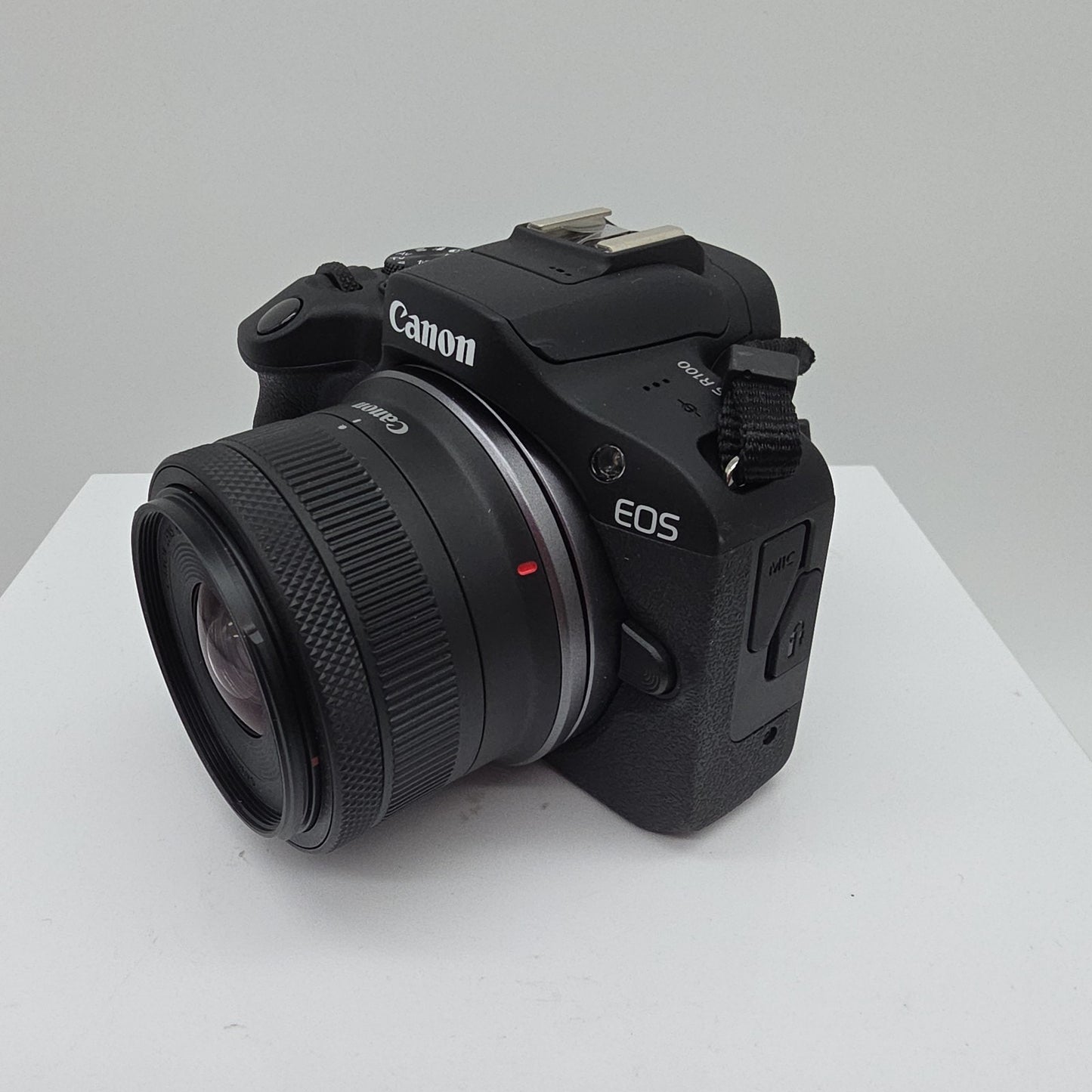 Canon EOS R100 24.1MP Mirrorless Camera w/ RF-S 18-45mm f/4.5-6.3 IS STM Lens