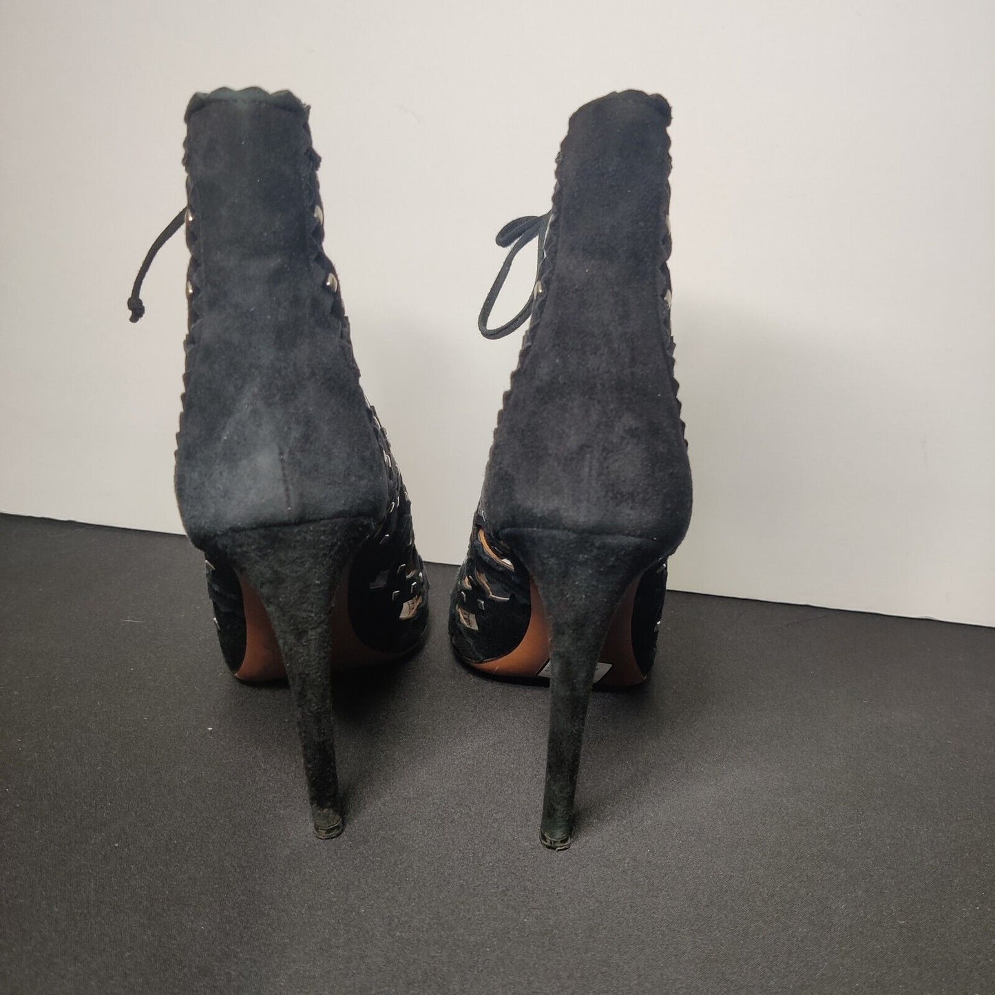 Alaia 40.5 Black Studded Caged Lace Up Bootie Suede