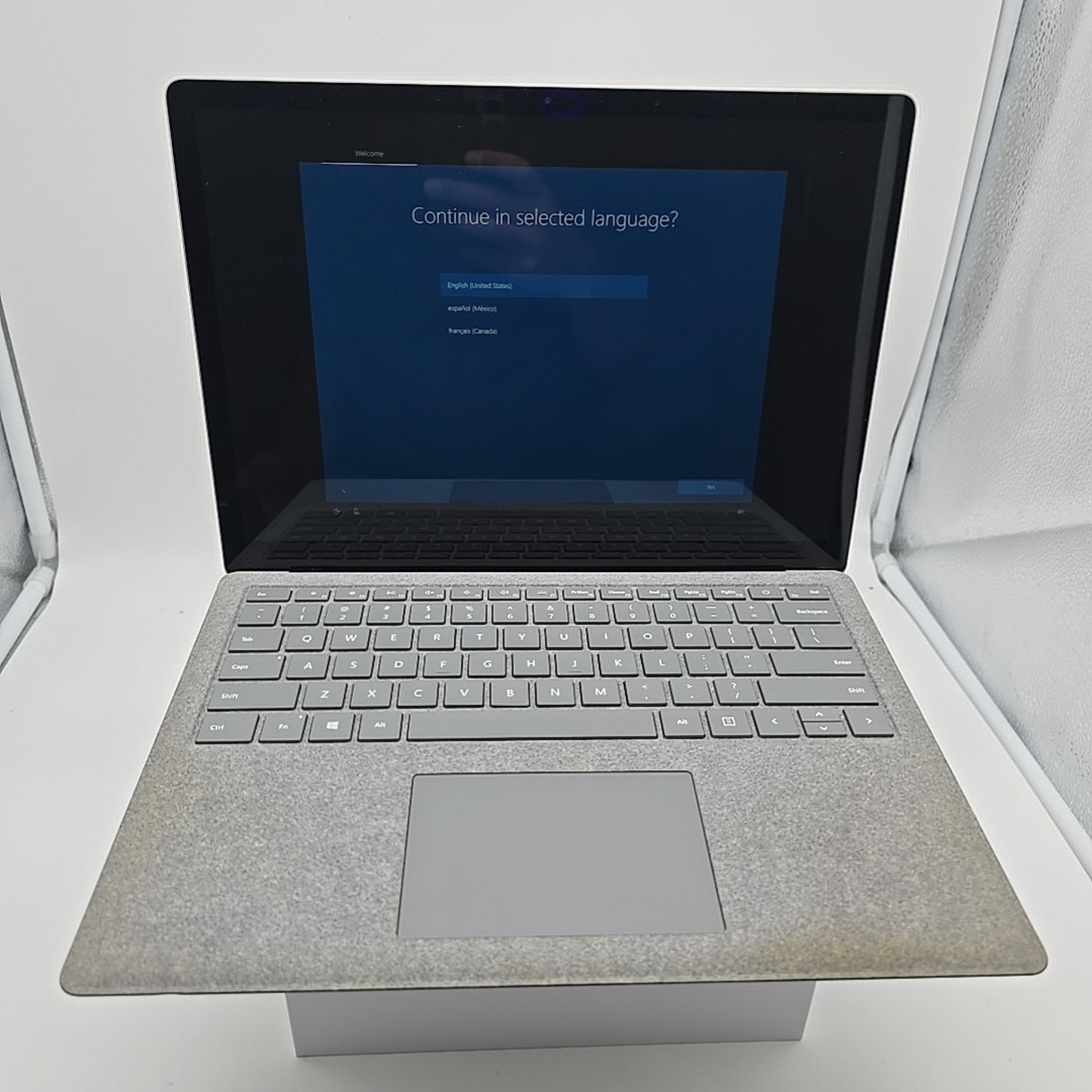 MICROSOFT SURFACE INTEL CORE I5-8250U 1.60GHZ 128GB 8GB RAM WIN11HOME L35