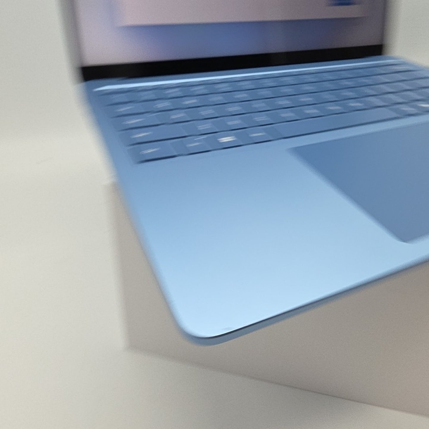 Microsoft Surface Laptop 7 PC 13.8" Touch Snapdragon X Elite 16GB 512GB L88