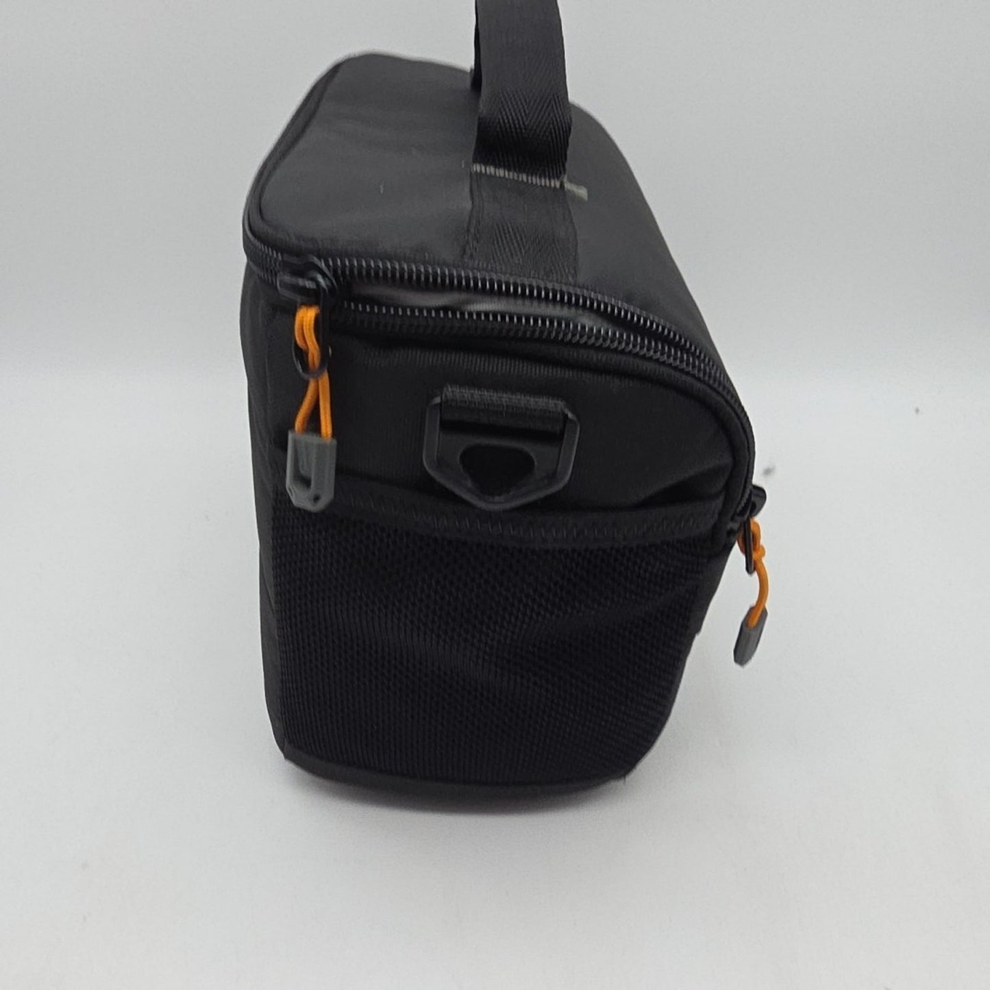 Lowepro Adventura GO SH 160 Shoulder Bag