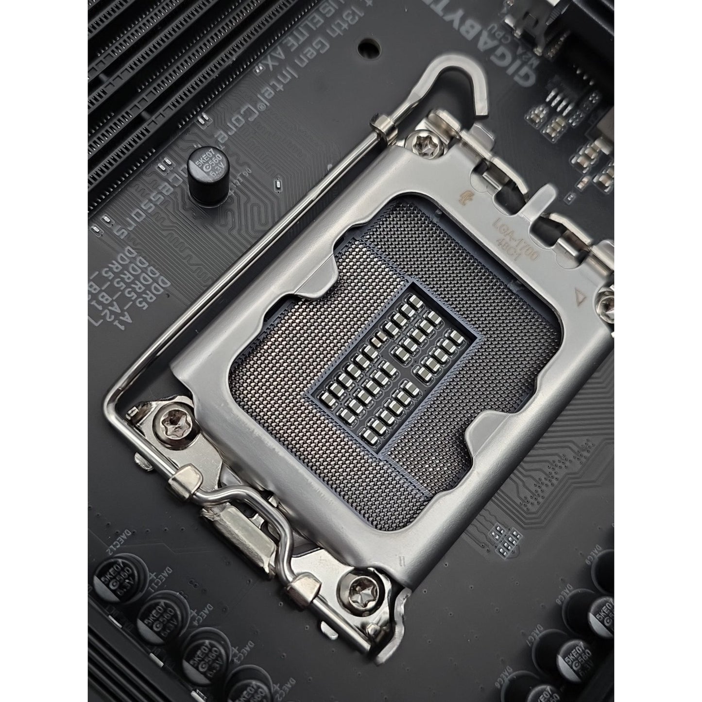 GIGABYTE Z790 AORUS ELITE AX LGA 1700 Intel Z790 ATX Motherboard BENT PINS